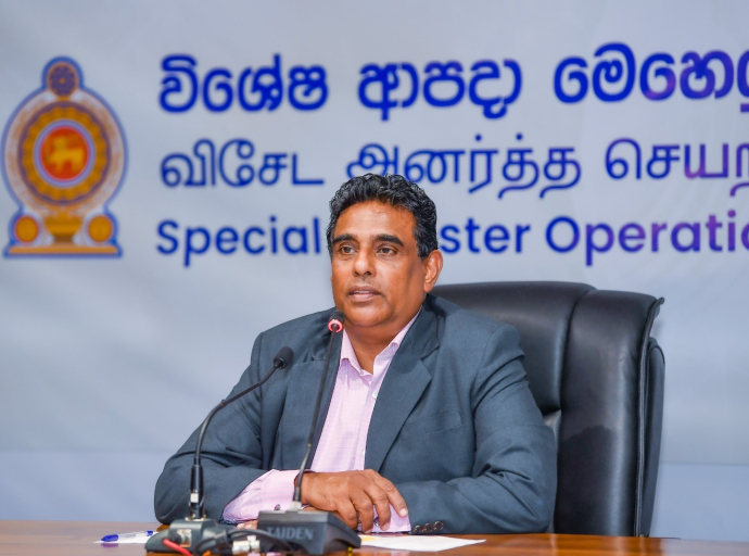 සුළි කුණාටුවෙන් බිඳ වැටුණු විදුලි සම්බන්ධතාවලින් සියයට 85ක්  යථා තත්ත්වයට
